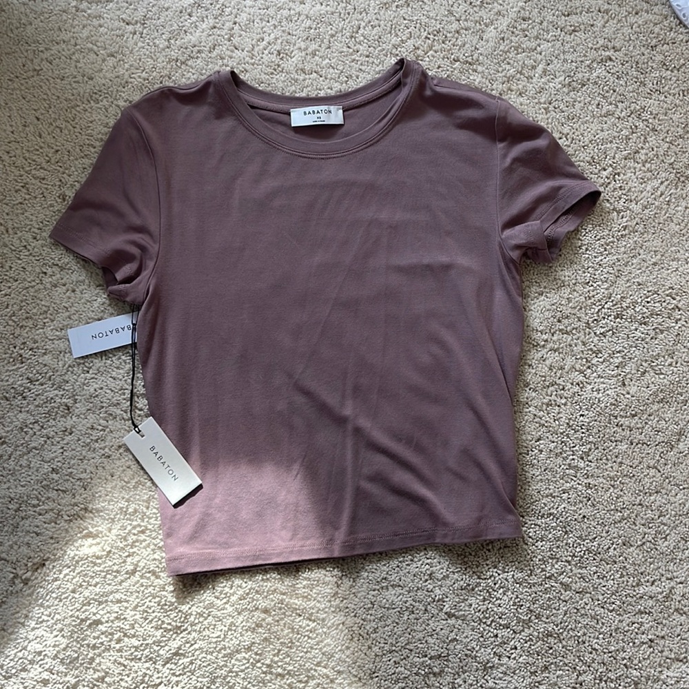 purple tshirt